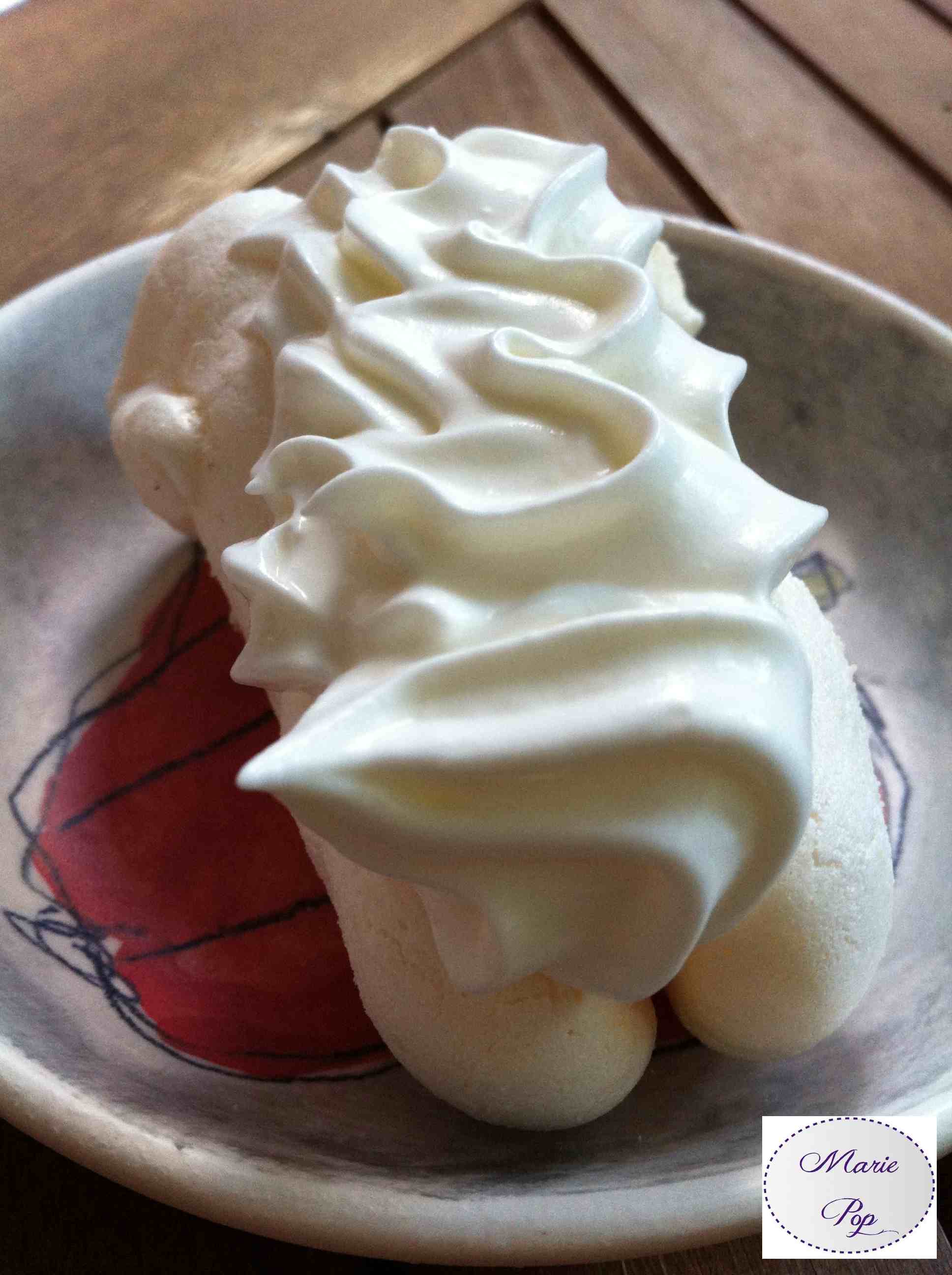 Meringues à la Chantilly La recette très gourmande