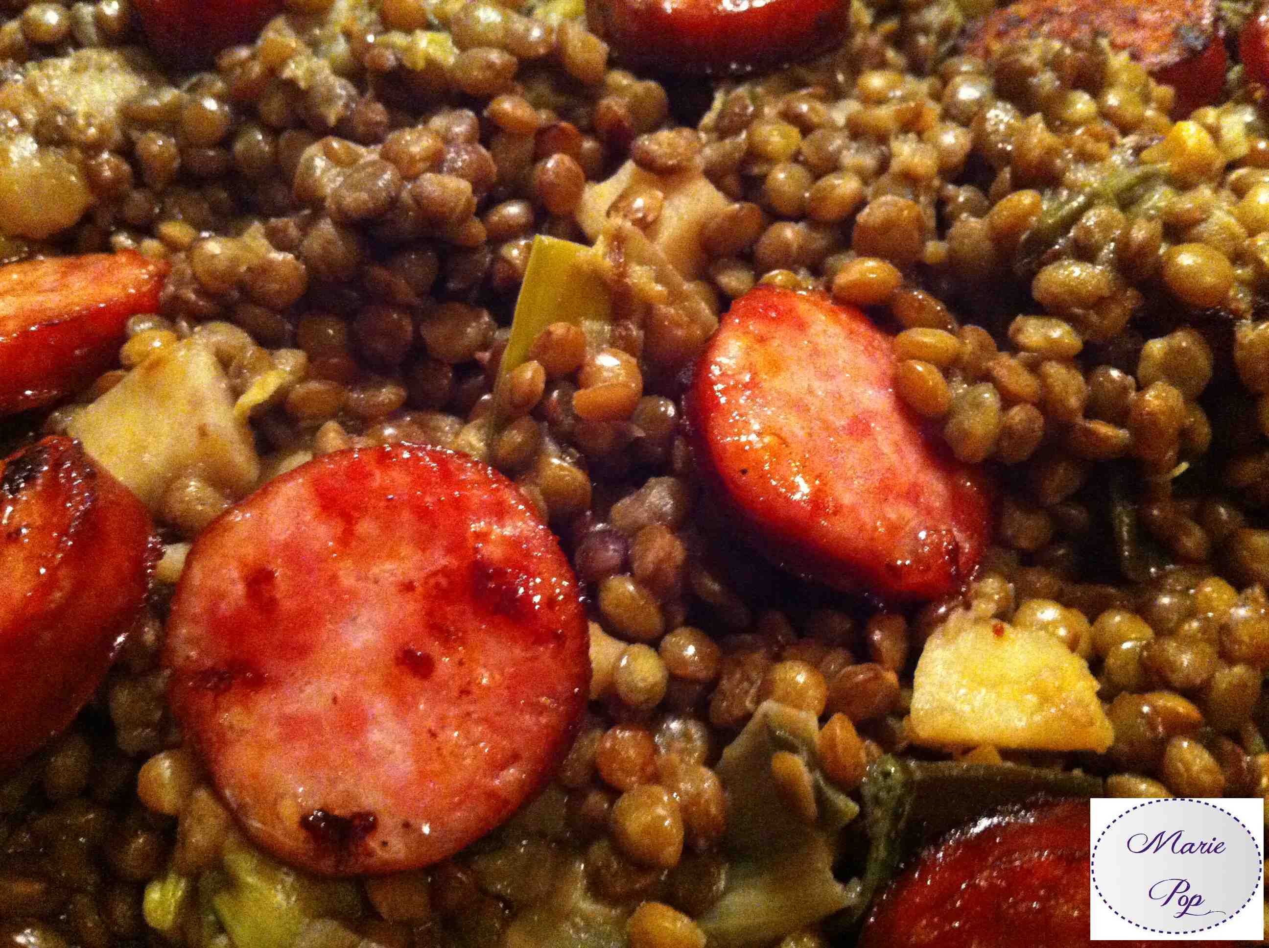 Lentilles aux saucisses fumées
